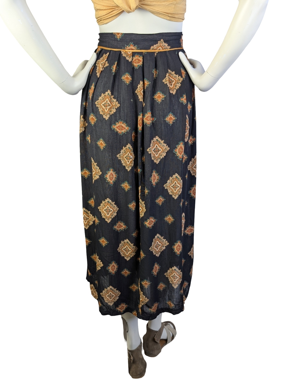 Vintage 90s Black Medallion Print Boho Midi Skirt High Waist Size 14 - Picture 3 of 8